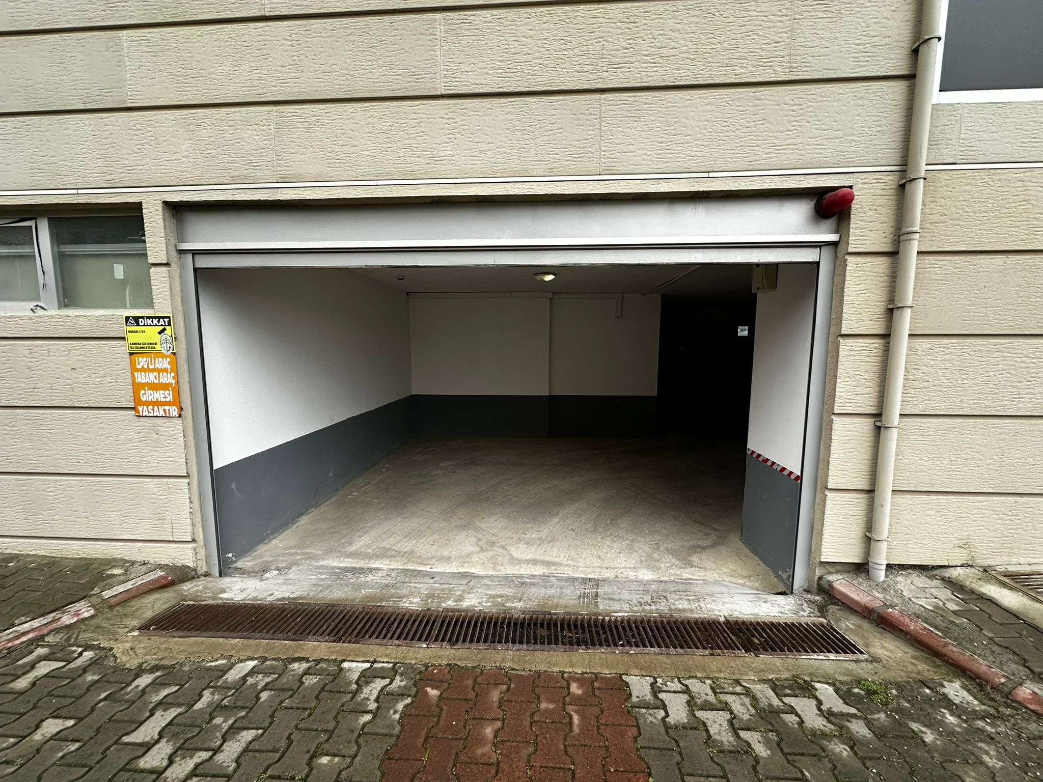 MABEL GAYRİMENKUL/VAKFIKEBİR SİTE İÇİ 240 M2 SATILIK 6+1 DUBLEKS